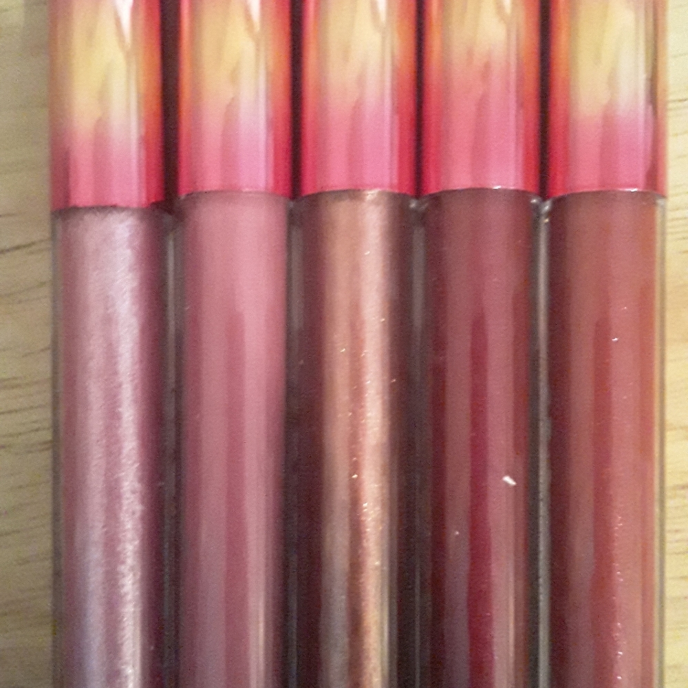 Matte Glitter Lipstick